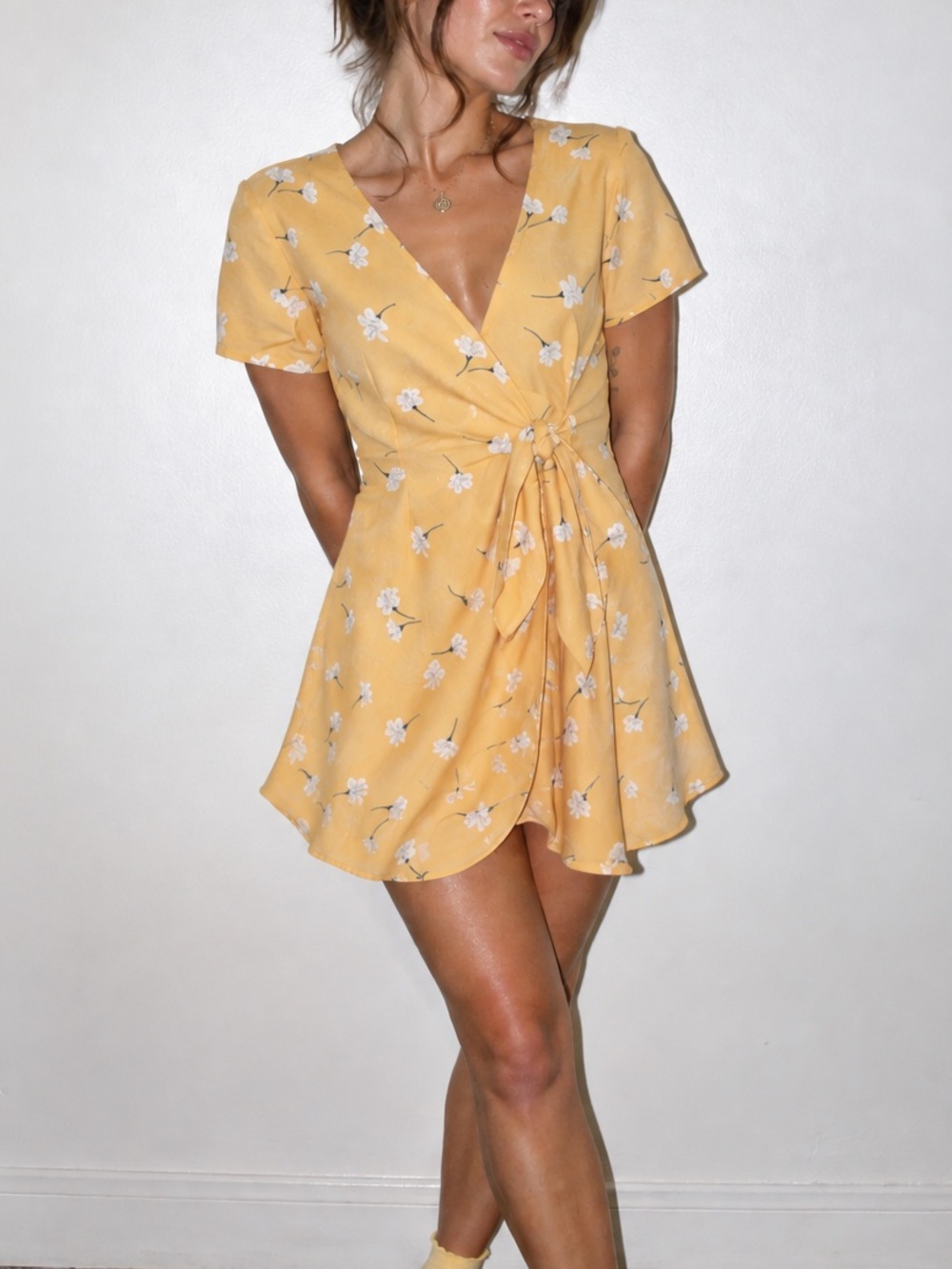 Soft Yellow Floral Tie Wrap Daisy Print Mini Dress S Cottagecore Y2K
